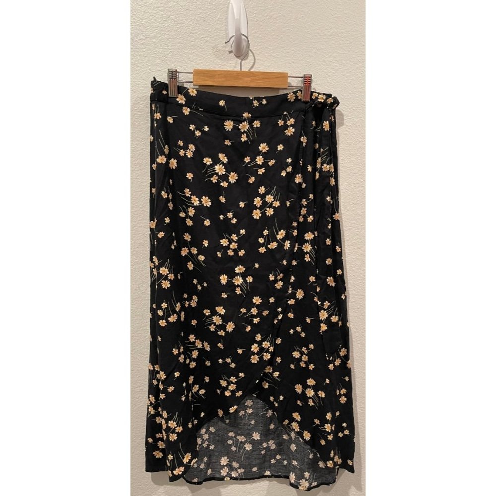 AMERICAN EAGLE Wrap Floral Midi Skirt